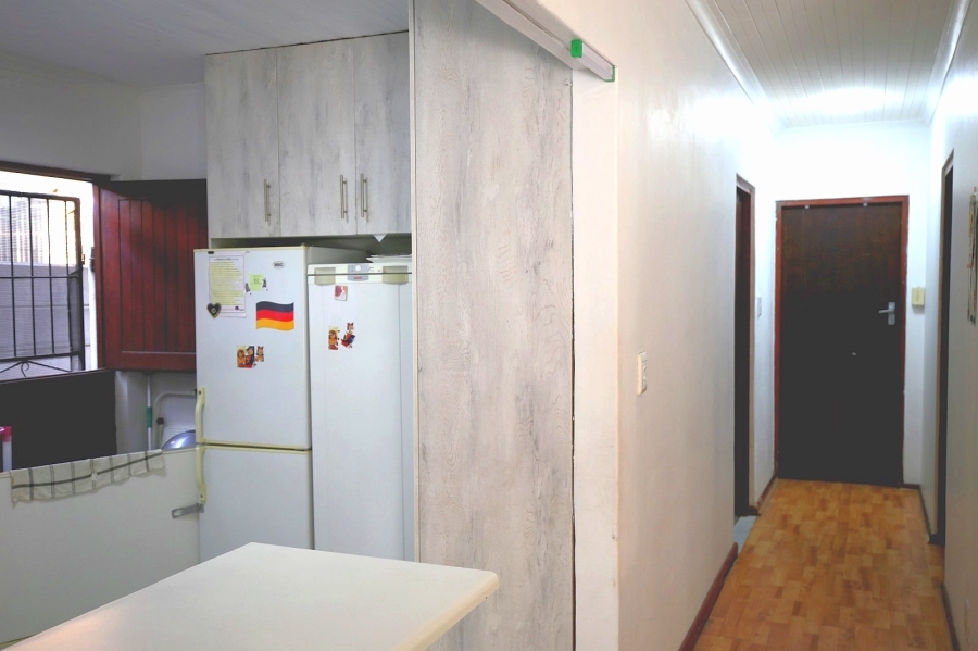11 Bedroom Property for Sale in Ravensmead Western Cape